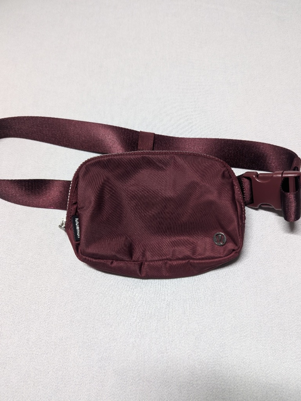 Lululemon Everywhere Belt Bag - 1 litre